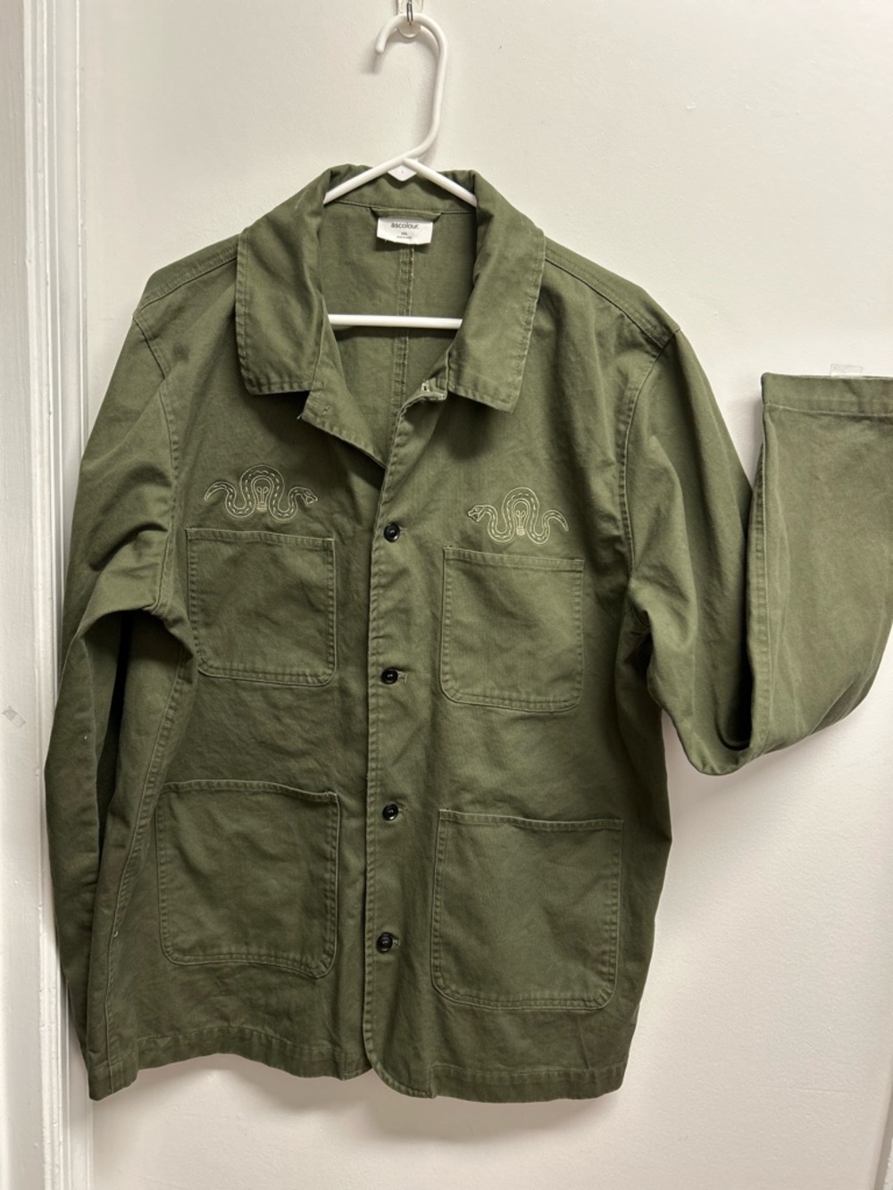 Olive Green Military-Inspired Men's Chore Shirt Jacket with snake embellishments
